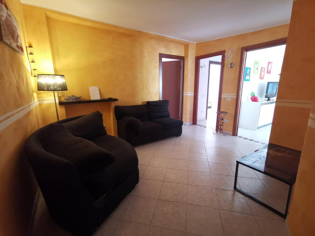 Casa Giorgia Cagliari Camera Exteriör bild